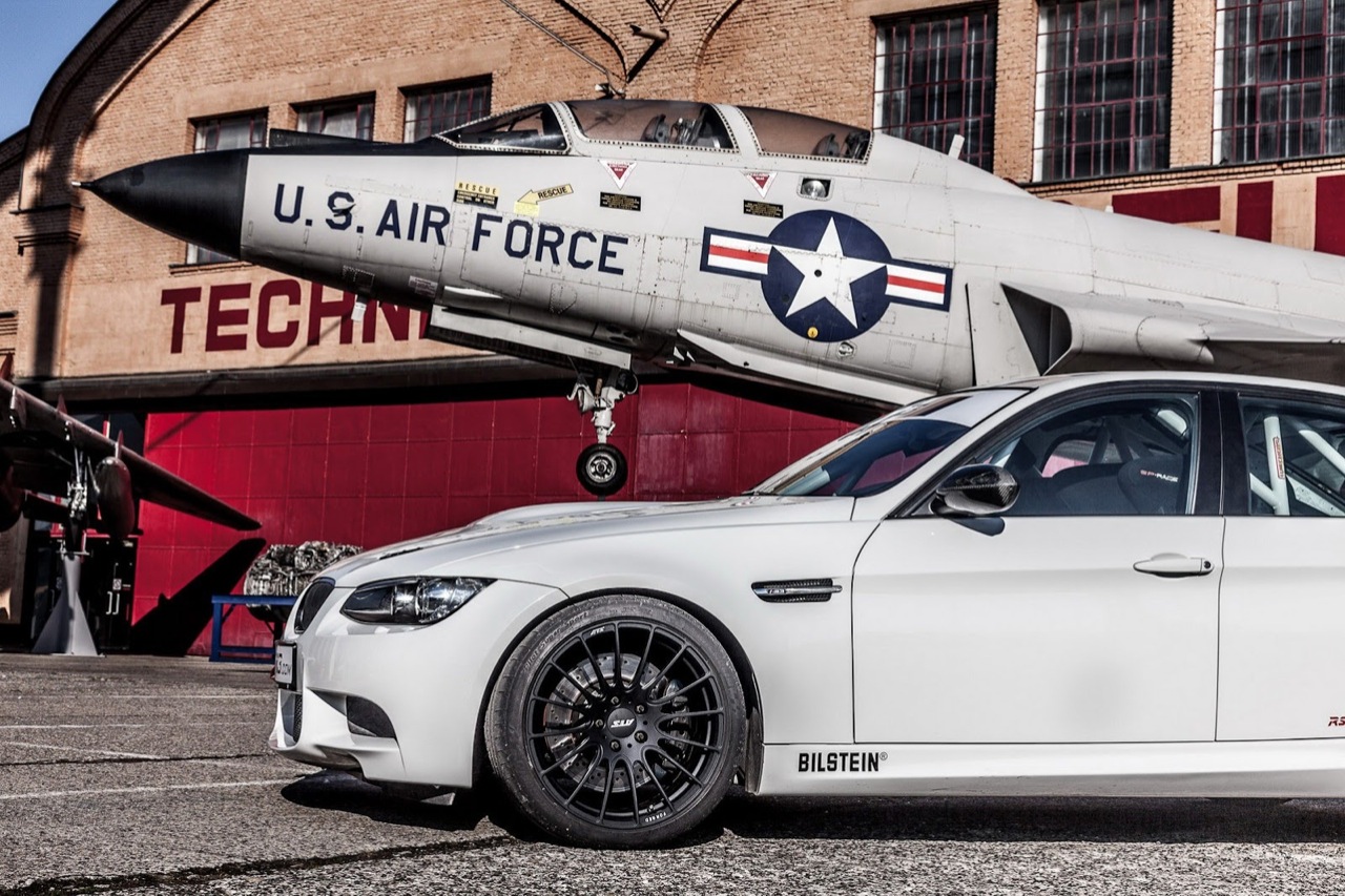 Name:  RS-Racing-BMW-M3-E90-11.jpg
Views: 751
Size:  370.0 KB